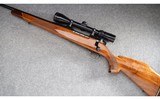 Weatherby (Japan) ~ Mark V (Left Hand) ~ .240 Wby. Mag. - 1 of 12
