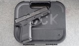 Glock ~ Model 19 GEN 5 ~ 9x19 - 5 of 15