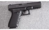 Glock ~ Model 21 ~ .45 Auto - 2 of 4