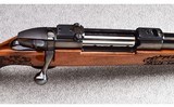 Weatherby (Japan) ~ Mark V Lazermark ~ .300 Wby. Mag. - 8 of 12