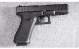 Glock ~ Model 17 GEN 5 ~ 9x19 - 1 of 3