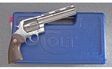 Colt ~ Anaconda ~ .44 Magnum - 1 of 4