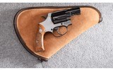 Smith & Wesson ~ Model 36 Chiefs Special ~ .38 S&W SPL - 1 of 4