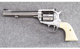 Ruger ~ New Model Blackhawk ~ .357 Magnum - 2 of 3