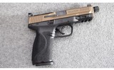 Smith & Wesson ~ Model M&P 9 M2.0 ~ 9 MM - 2 of 4