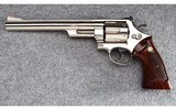 Smith & Wesson ~ Model 29-2 ~ .44 Magnum - 2 of 4