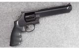 Smith & Wesson ~ Performance Center Model 629-6 Stealth Hunter ~ .44 Magnum - 2 of 4
