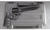 Smith & Wesson ~ Performance Center Model 629-6 Stealth Hunter ~ .44 Magnum - 1 of 4