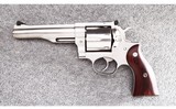 Ruger ~ Redhawk ~ 44 Magnum - 2 of 5