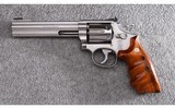Smith & Wesson ~ 617 ~ .22LR - 2 of 3