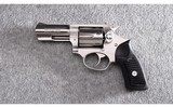 Ruger ~ SP101 ~ .327 Federal Magnum - 2 of 3