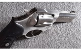 Ruger ~ SP101 ~ .327 Federal Magnum - 3 of 3