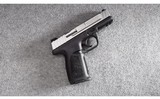 Smith & Wesson ~ SD40 VE ~ .40 S&W - 1 of 5