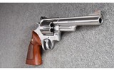 Smith & Wesson ~ 629 ~ .44 Magnum, - 4 of 6