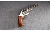 Smith & Wesson ~ 29-2 ~ .44 Magnum - 1 of 5
