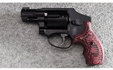 Smith & Wesson ~ 351C AirLite ~ 22 WMR - 2 of 4