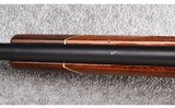 Weatherby ~ Mark V (left-handed) ~ .300 Weatherby Magnum - 8 of 15