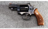 Smith & Wesson ~ 19-5 ~ .357 Magnum - 2 of 3