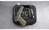 Glock ~ 17 Gen 4 ~ 9mm Luger - 5 of 5