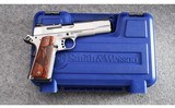 Smith & Wesson ~ SW1911 ~ .45 Auto - 4 of 4