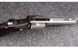 Smith & Wesson ~ 686-4 ~ .357 Mag - 3 of 5