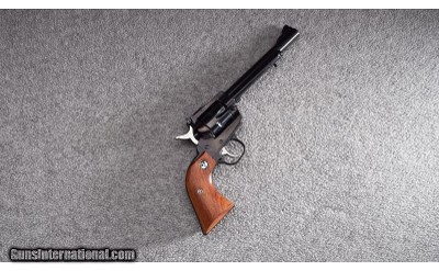 Ruger ~ New Model Single Six ~ .22 Long Rifle