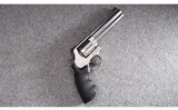 Smith & Wesson ~ 686-5 ~ .357 Magnum - 1 of 3