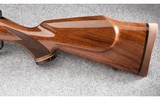 Weatherby ~ Vanguard ~ .300 Weatherby Magnum - 7 of 12