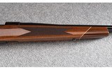 Weatherby ~ Vanguard ~ .300 Weatherby Magnum - 4 of 12