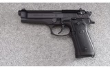 Beretta (USA) ~ 92FS ~ 9mm Luger - 2 of 4