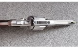 Smith & Wesson ~ 627-5 ~ .357 Magnum - 3 of 5