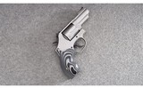 Smith & Wesson ~ 686-8 ~ .357 Magnum