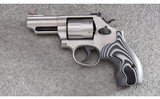 Smith & Wesson ~ 686-8 ~ .357 Magnum - 2 of 4