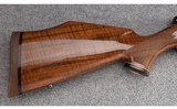 Weatherby (USA) ~ Mark V ~ .257 Weatherby Magnum - 2 of 12