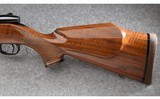 Weatherby (USA) ~ Mark V ~ .257 Weatherby Magnum - 7 of 12