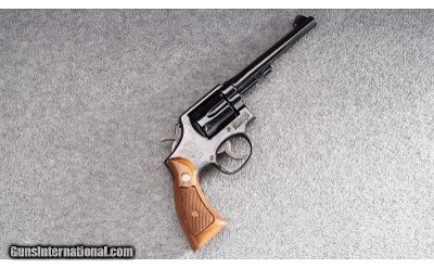 Smith & Wesson ~ 10-5 ~ .38 Special