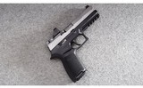 Sig Sauer ~ P320 Romeo 1 Pro ~ 9mm Luger