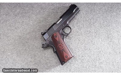 Colt ~ Lightweight Commander ~ .45 Auto