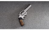 Ruger ~ SP101 ~ .327 Federal Magnum