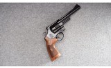 Smith & Wesson ~ 29-10 ~ .44 Magnum