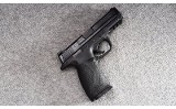 Smith & Wesson ~ M&P40 ~ .40 S&W - 1 of 4