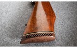 Weatherby ~ Mark V (left-handed) ~ .300 Weatherby Magnum - 11 of 15