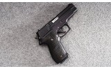 Sig Sauer ~ P226 ~ 9mm Luger - 1 of 4