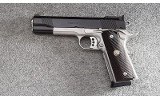 Wilson Combat ~ Classic ~ .45 ACP - 1 of 3