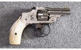 Smith & Wesson ~ .32 Safety Hammerless Second Model ~ .32 S&W - 3 of 4