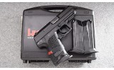HK ~ USP Compact ~ .45 Auto - 4 of 4