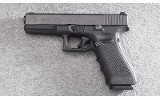 Glock ~ 22 Gen 4 ~ .40 S&W - 2 of 4 Glock ~ 22 Gen 4 ~ .40 S&W - 2 of 4