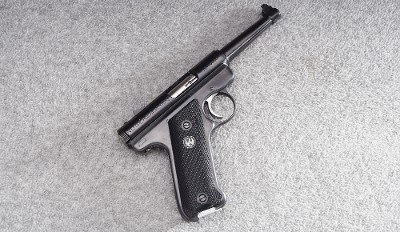 Ruger ~ Automatic Pistol ~ .22 Long Rifle