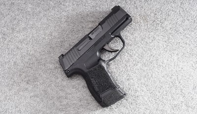 SIG SAUER
P365
9mm Luger