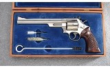 Smith & Wesson ~ 57 ~ .41 Remington Magnum - 7 of 7
